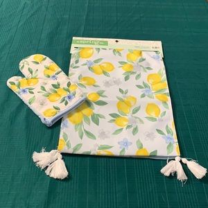 The Spring Shop Lemons  Table Runner and Oven Mit New 13” X 72” new